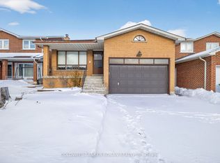 74 Minglehaze Dr, Toronto, ON M9V 4W9