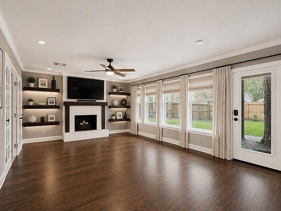 2nd image of 5 N Deerfoot Cir