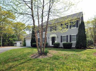 17 Geggatt Rd, East Falmouth, MA 02536