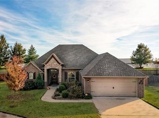 3801 SW Flatrock Ave, Bentonville, AR 72712