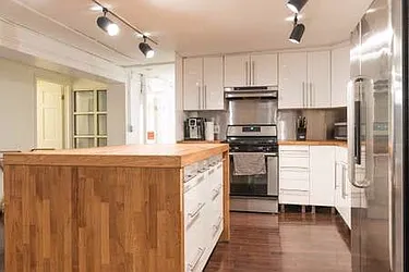 Rented by Living New York