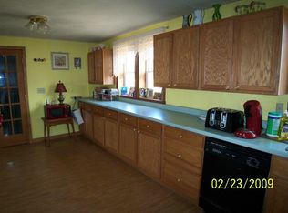 115 Elm St, Uxbridge, MA 01569