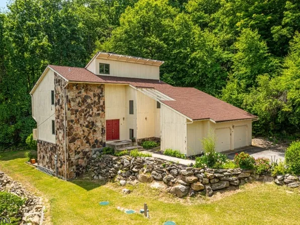 460 W Mountain Rd, Sparta Twp., NJ 07871