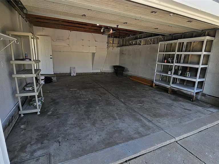 4244 S Bahama St — Photo 34