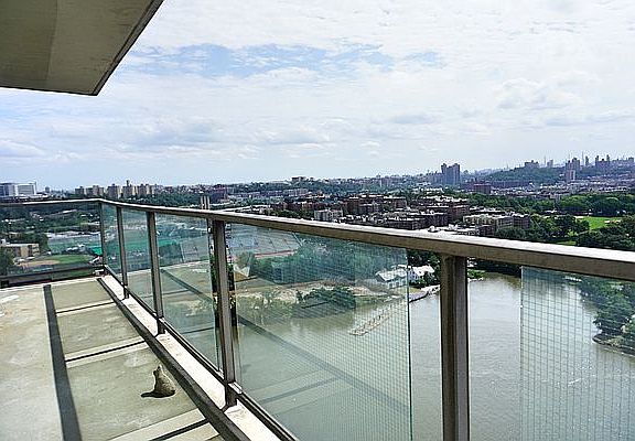 4th image of 2500 Johnson Ave #Dc