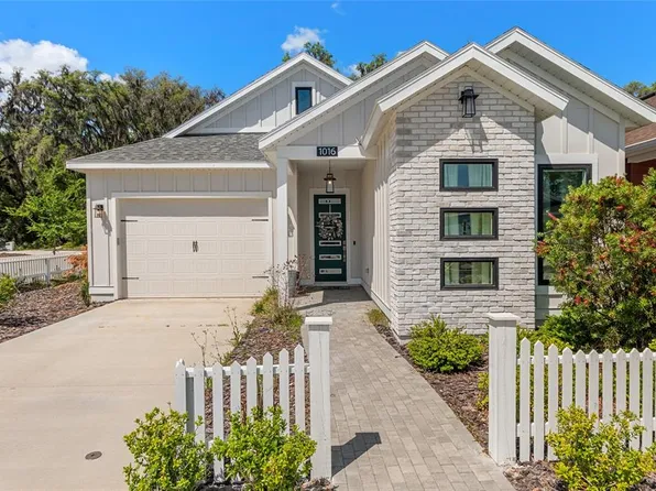 1016 NW 132nd Blvd, Newberry, FL 32669