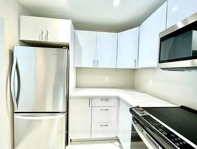5749 Lakeshore Rd #1 — Photo 7