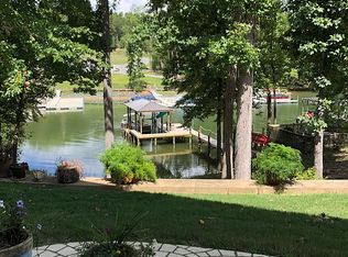 2082 Rocky Stream Rd, York, SC 29745