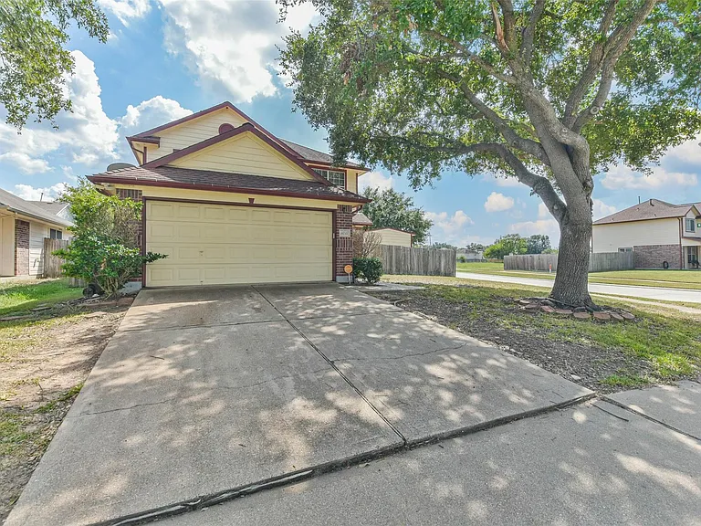 11735 Pebble Sands Dr — Photo 36
