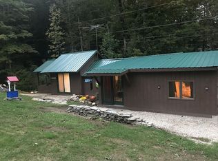 1056 Hartley Hill Rd S, Putney, VT 05346