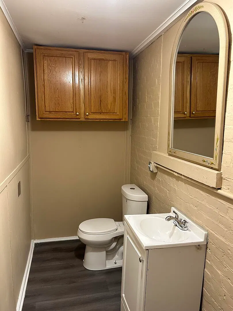 4 bed, 1.5 bath, 1525 sqft, $1,895 — Photo 4