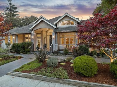 1045 College Ave, Menlo Park, CA, 94025