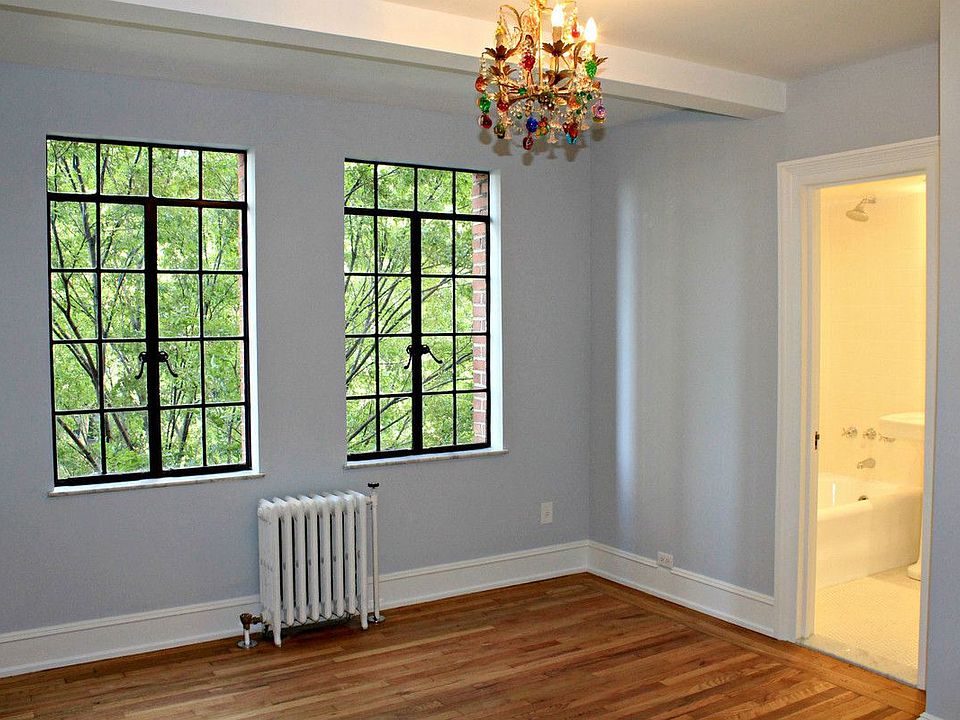 1st image of 333 E 43rd St APT 412