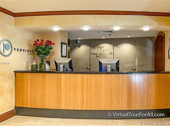 3rd image of 2951 S Bayshore Dr #1114