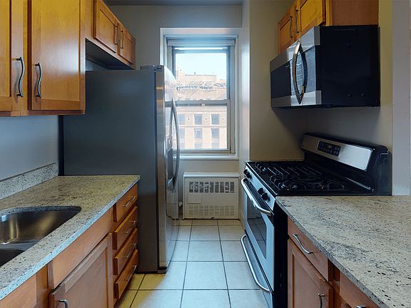 3rd image of 80 N Moore St #8015B