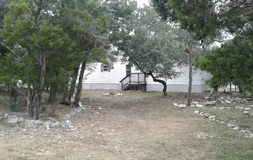 2nd image of 350 Duck Mountain Ln
