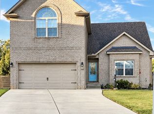 160 Gabriella Ct, Pleasant View, TN 37146