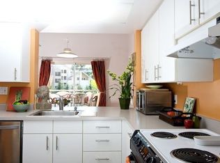6685 W Burnside St UNIT 330, Portland, OR
