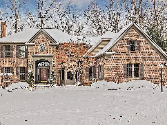 2nd image of 17128 Bridgeway Dr