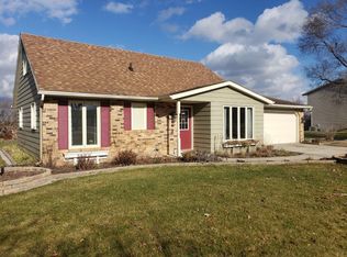 10915 Paulding Rd, New Haven, IN 46774