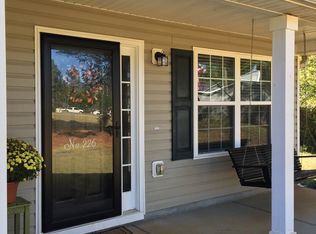 226 Glazier Farms Dr, Senoia, GA 30276