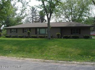 15411 Coon Hollow Rd, Three Rivers, MI 49093