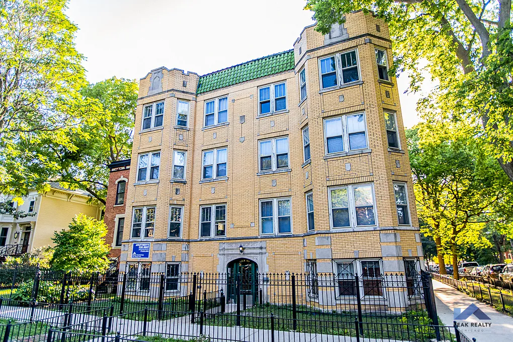 1364-66 N. Hoyne Ave./ 2105-11 W. Schiller St. — Photo 2