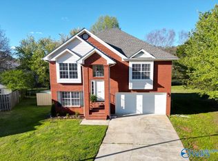 223 W Sunset Cir, Madison, AL 35758