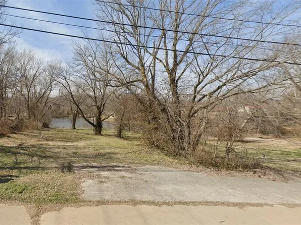 323 & 335 S Main St, Cave Springs, AR 72718