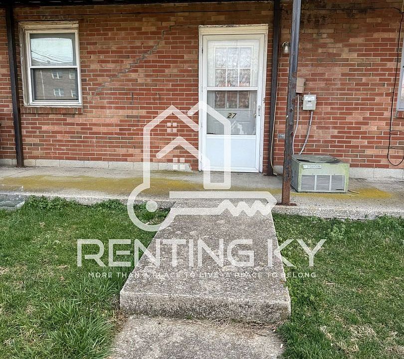 1st image of 1644 Foxhaven Dr #27
