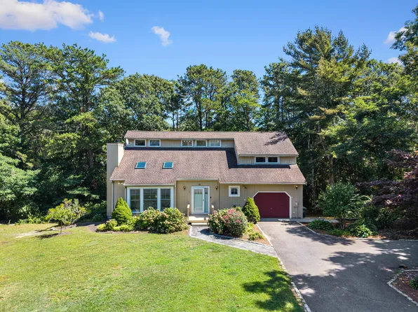 16 Alder Lane, North Falmouth, MA 02556