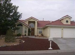 1 Juniper Pl, Los Lunas, NM 87031