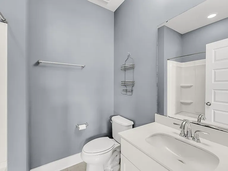 1658 Indy Dr — Photo 23