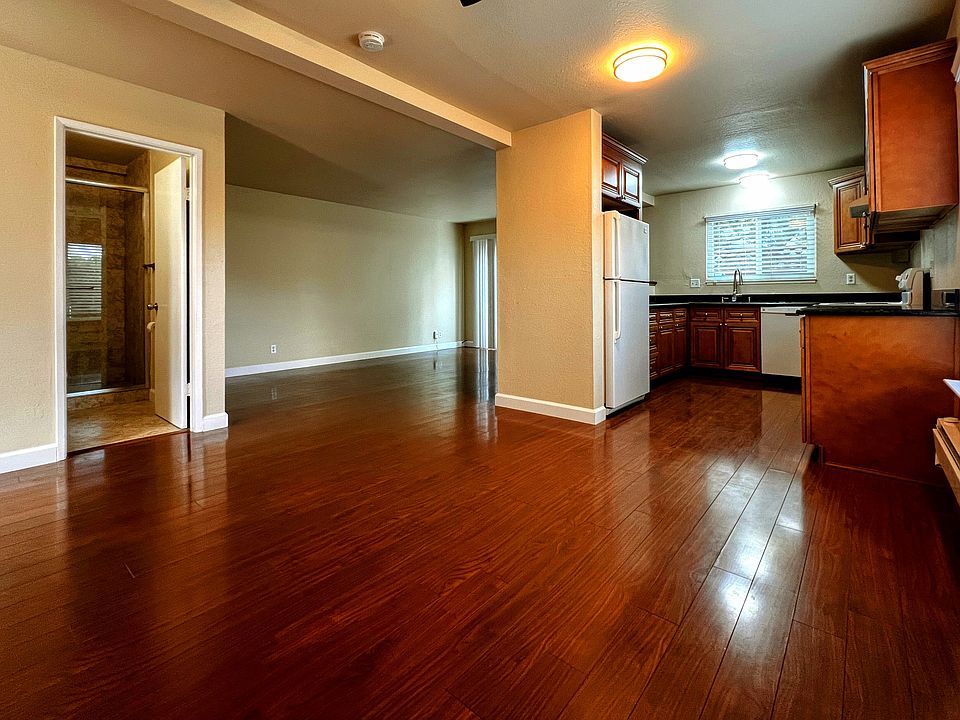 1st image of 620 Gamma Ct APT 1