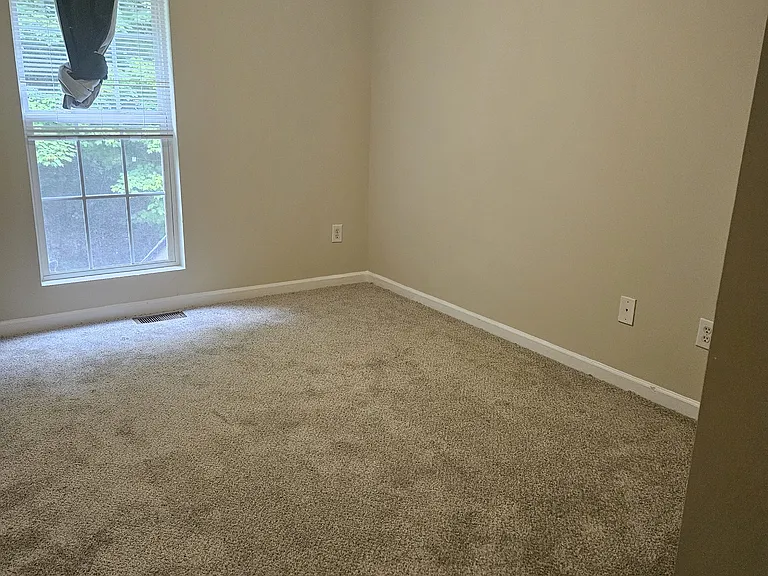 3914 Waldrop Ln — Photo 9