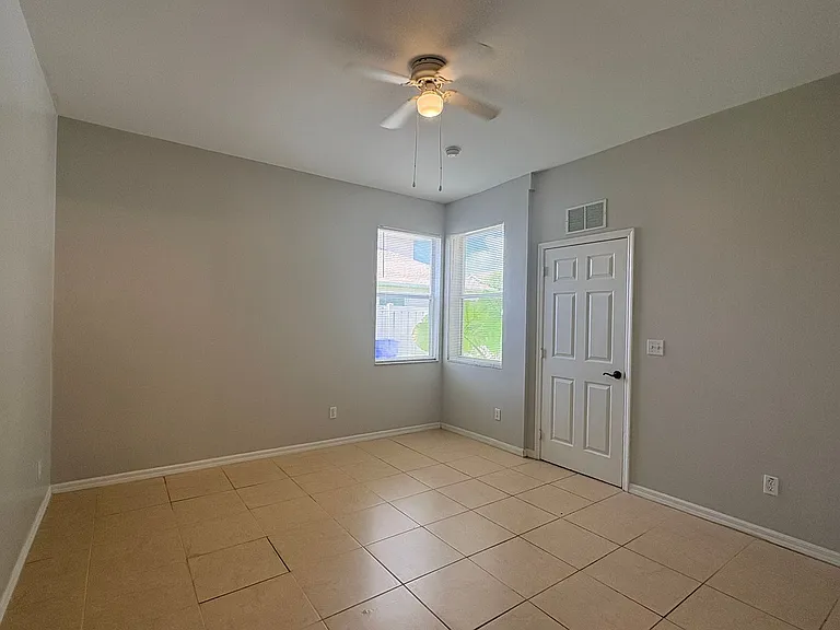 3619 Pine Oak Cir #108 — Photo 8