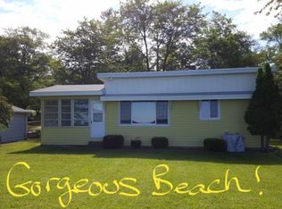 5946 Port Austin Rd, Caseville, MI 48725