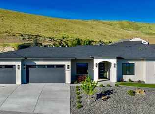 5289 S Quincy Pl, Kennewick, WA 99337