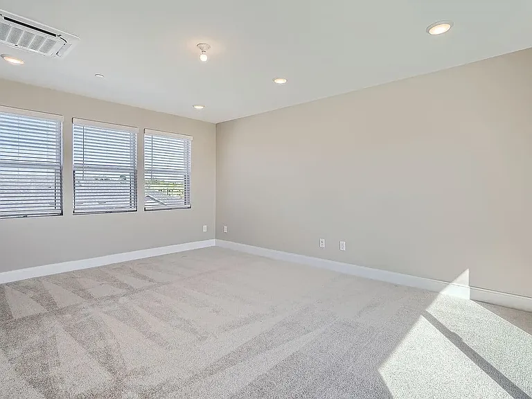 Bed #1 without staging furniture