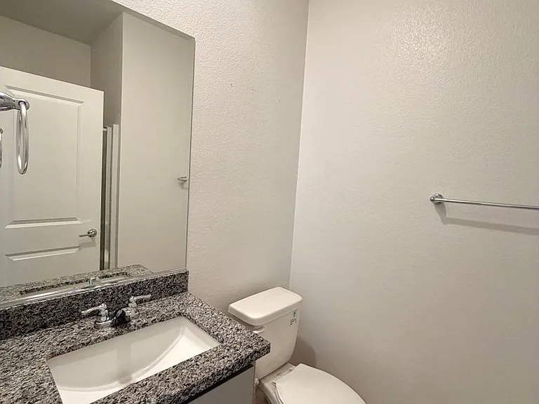 11377 Sonny Miller Ct — Photo 12