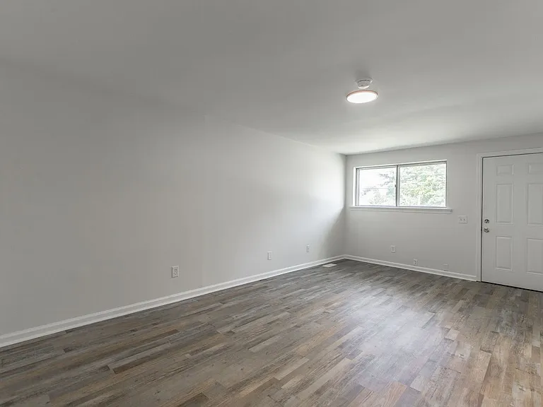 2171 Dugan St #2173 — Photo 8