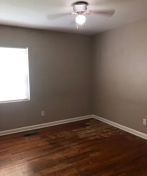 414 Revell Dr — Photo 10
