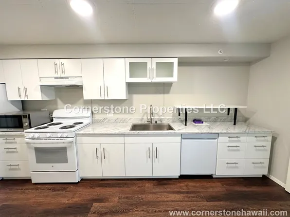 803 Waimanu St #508-1, Honolulu, HI 96813