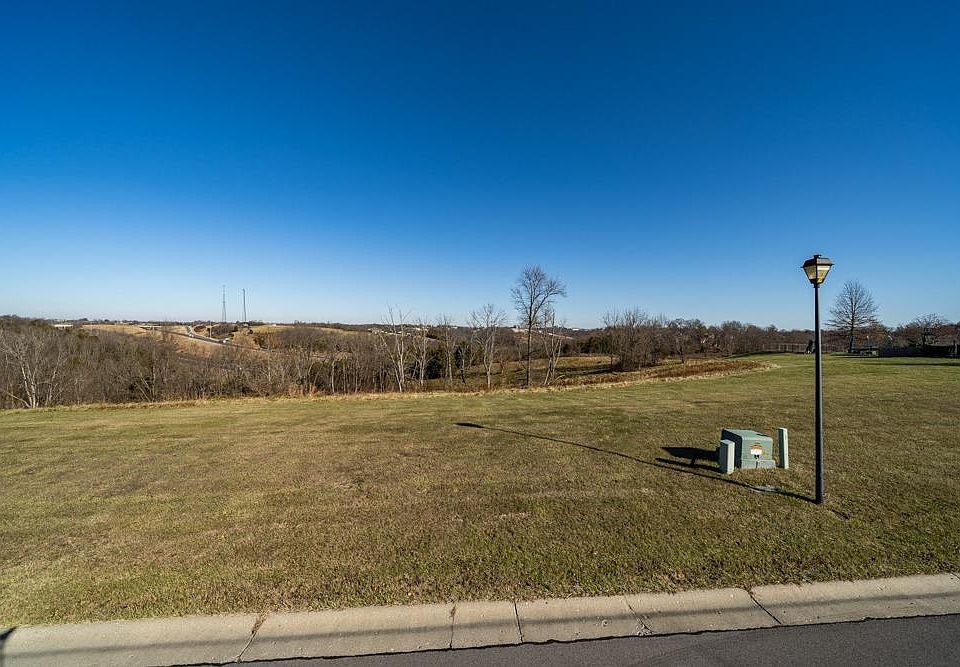 1st image of 118 Lynwood Dr
