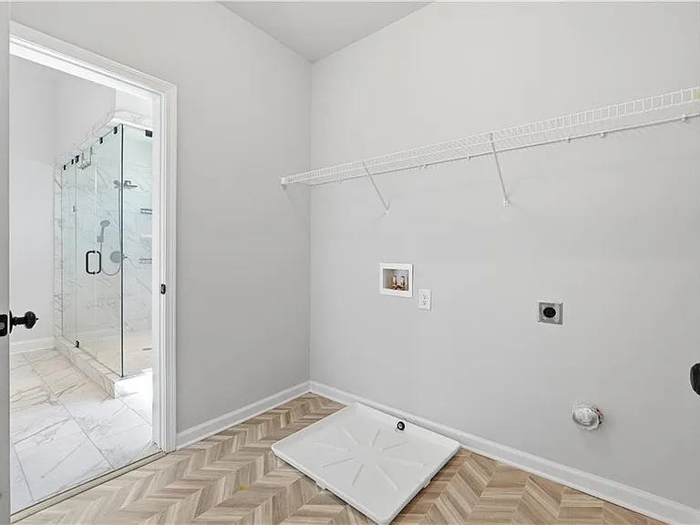 176 Brant Cir — Photo 14