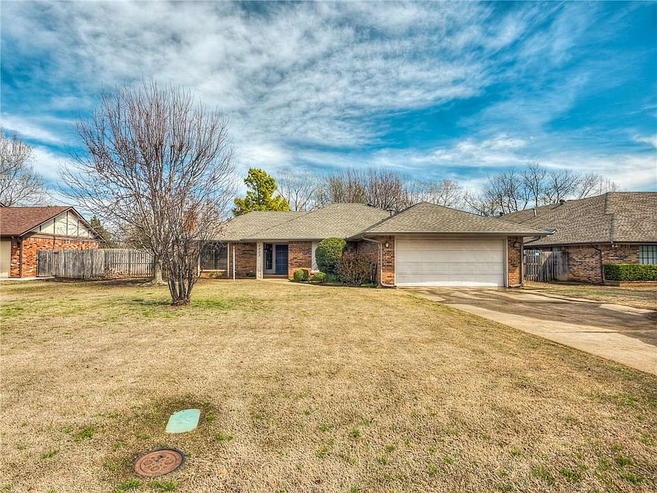 1st image of 4605 E Trail Dr