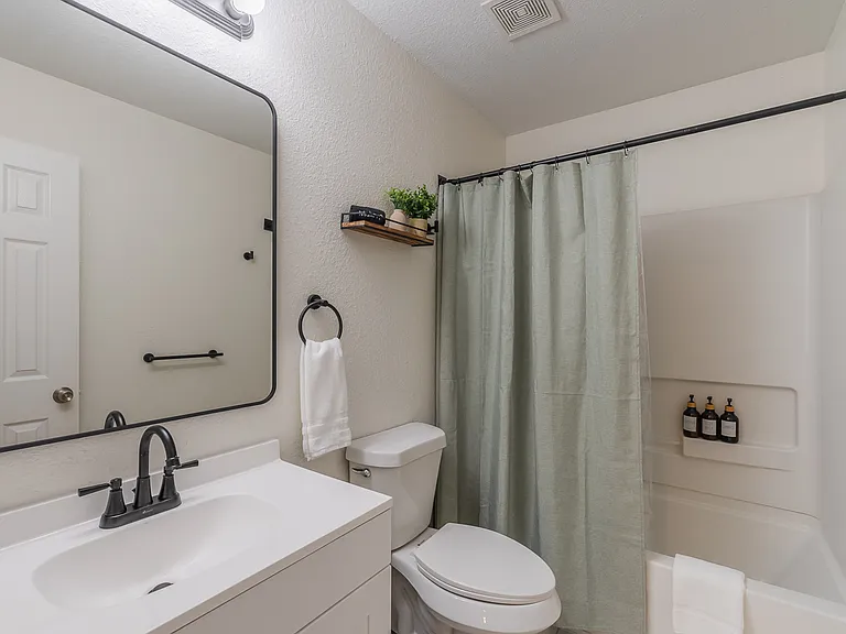 6222 Pepperdine Bay — Photo 14
