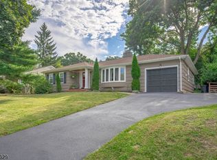 146 Park Ave, West Caldwell, NJ 07006