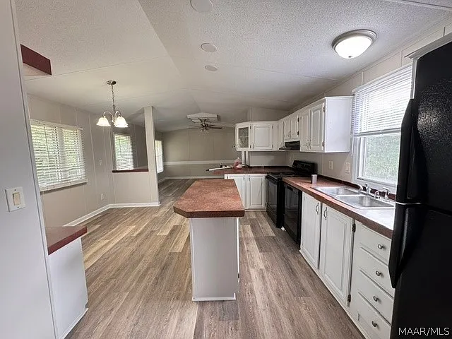 1635 Pine Lake Dr — Photo 6
