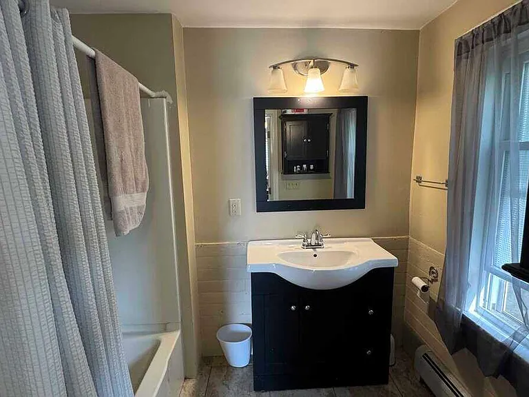 11 W Green St #1 — Photo 7